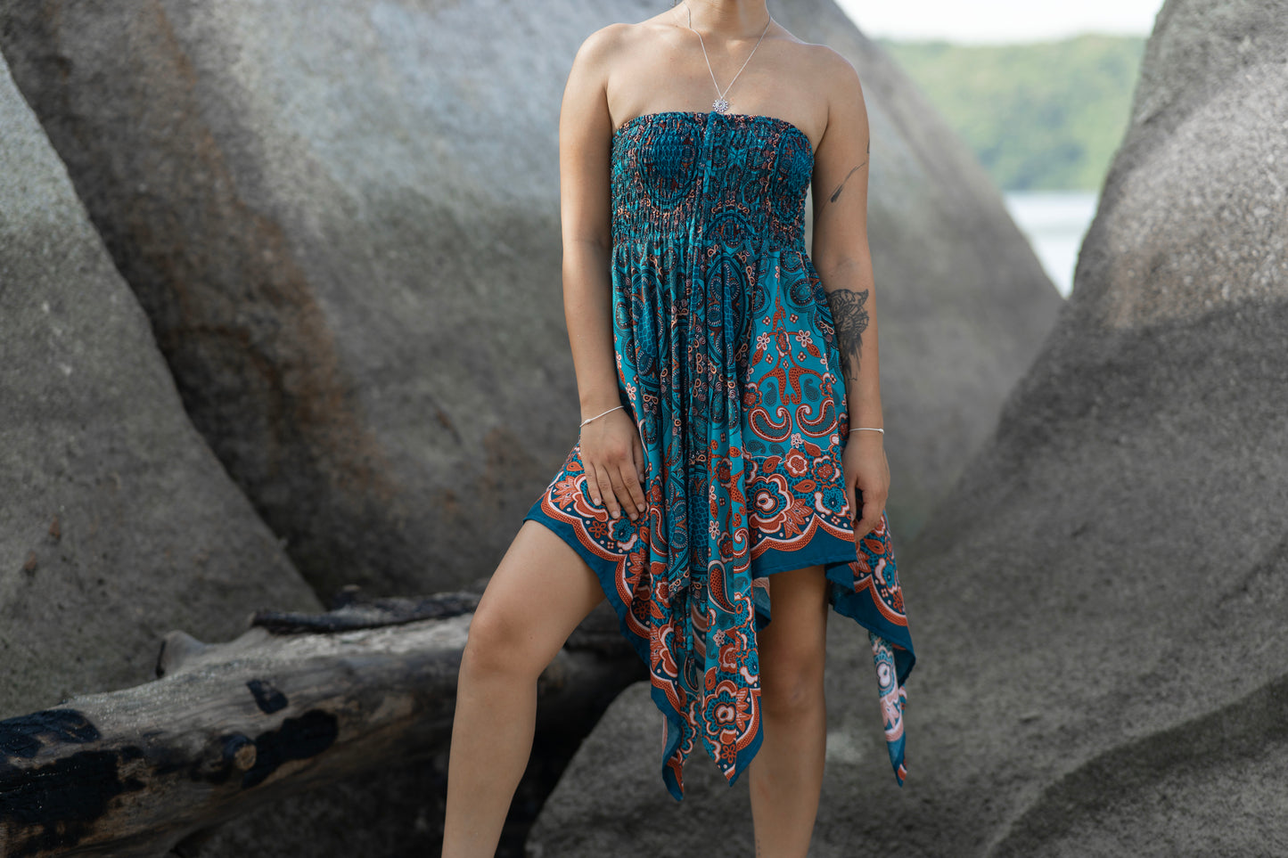 türkis orange gemusterter Rock mit Fransen, Sommerkleid, Elfenkleid, Zipfelrock, Fransenrock