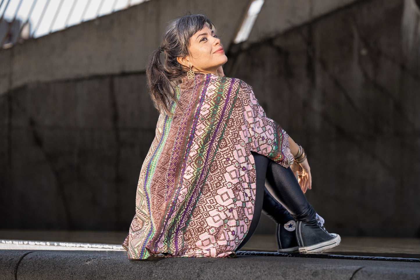 bunt gestreifter Kimono, Bluse, Überwurf, leichte Jacke rosa, lila, grün, rot, braun