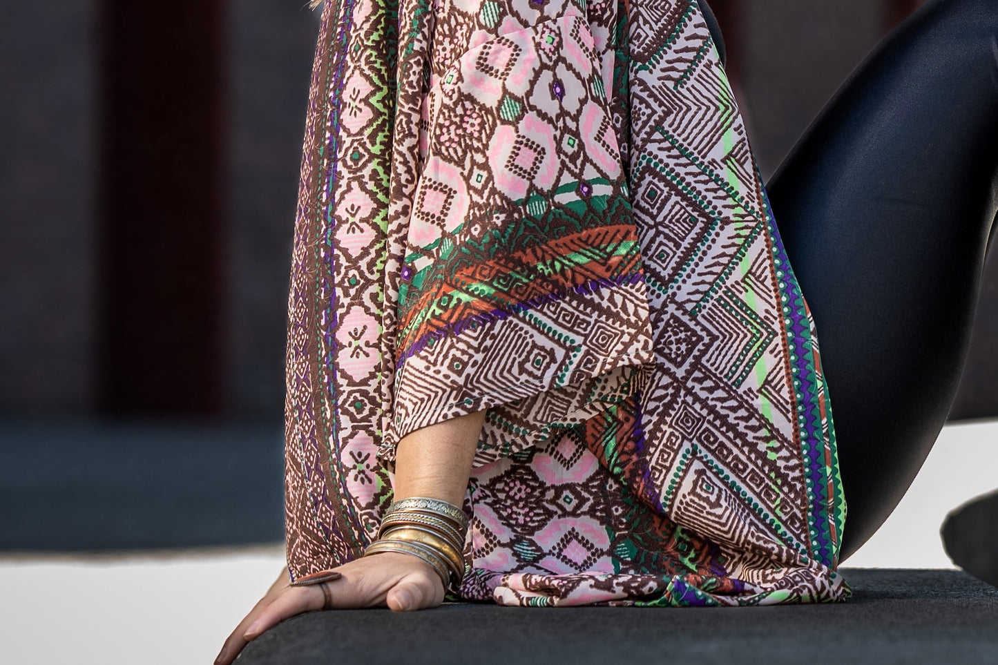 bunt gestreifter Kimono, Bluse, Überwurf, leichte Jacke rosa, lila, grün, rot, braun