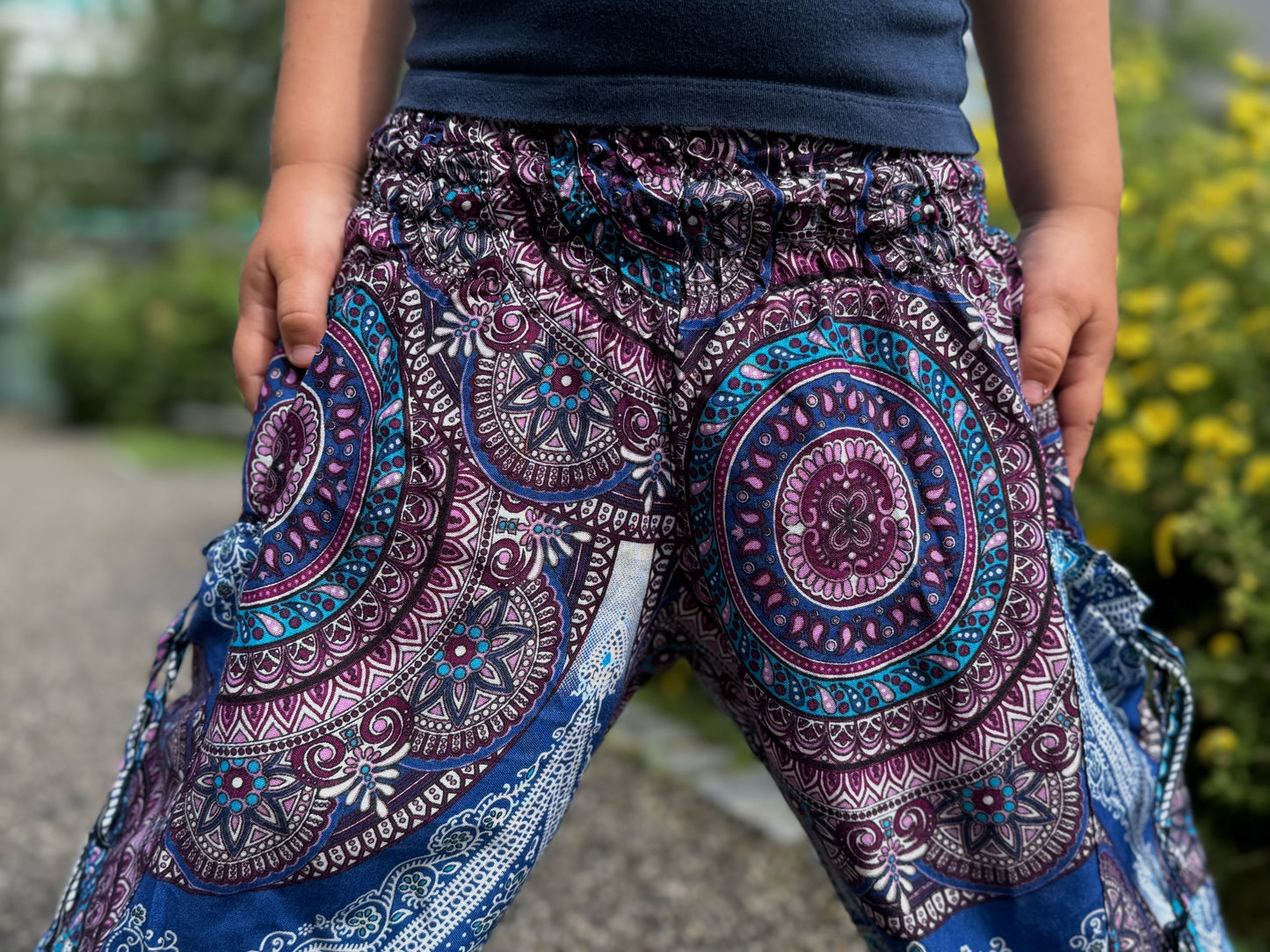 blau rosa gemusterte Pluderhose für Kinder
