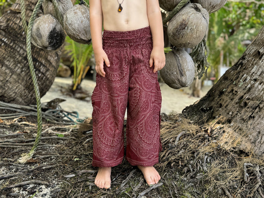 luftige Pluderhose in rot mit Mandalamuster für Kinder