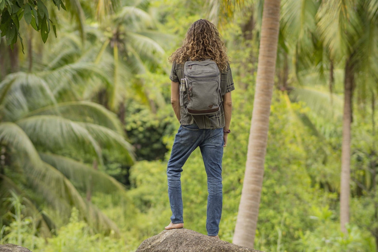 Canvas backpack in gray