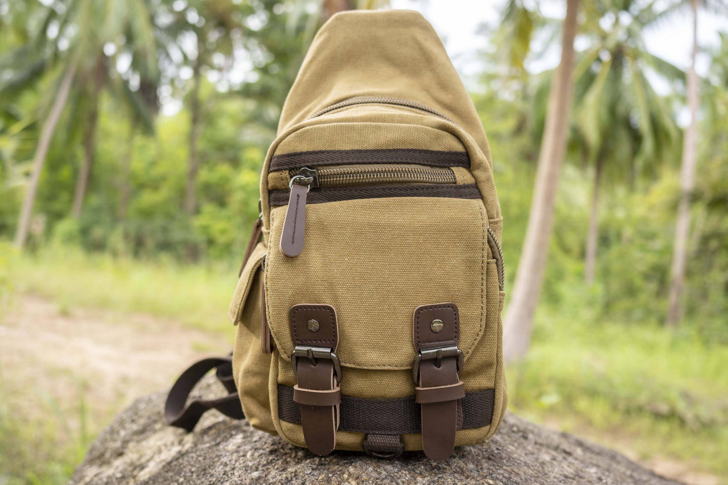practical canvas shoulder bag with straps in beige