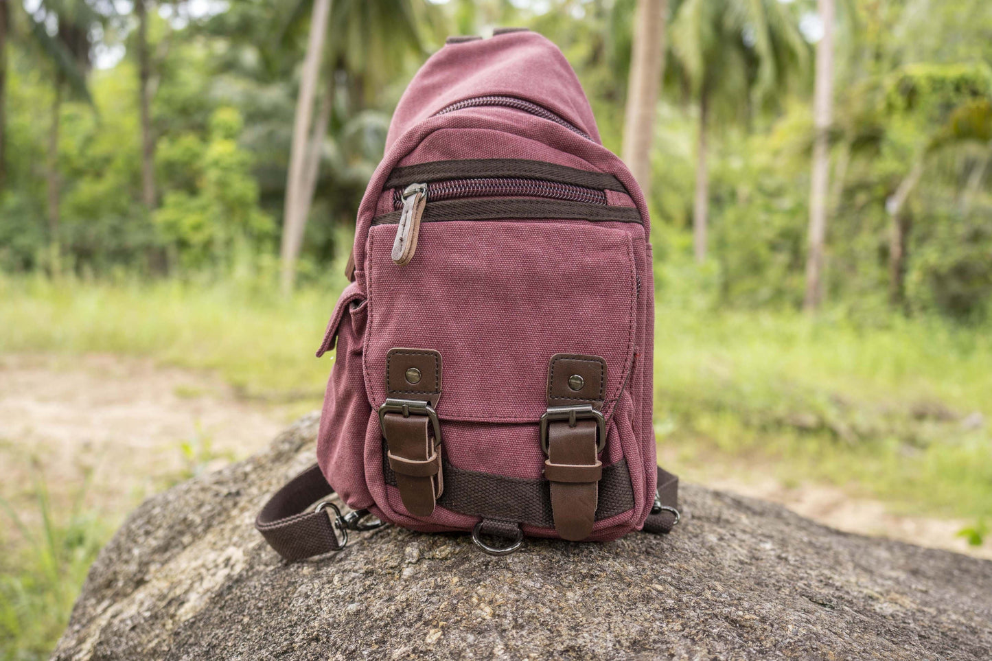 practical canvas shoulder bag with straps in red