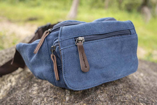 Practical canvas bum bag in blue