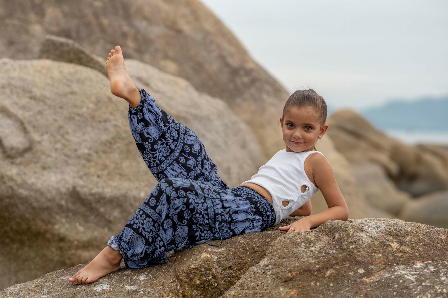 luftige Pluderhose blau mit Elefanten für Kinder