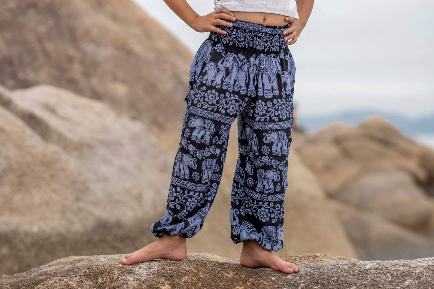 luftige Pluderhose blau mit Elefanten für Kinder