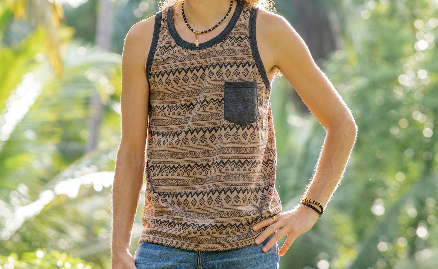 braun gemustertes Tanktop für Männer mit Brusttasche