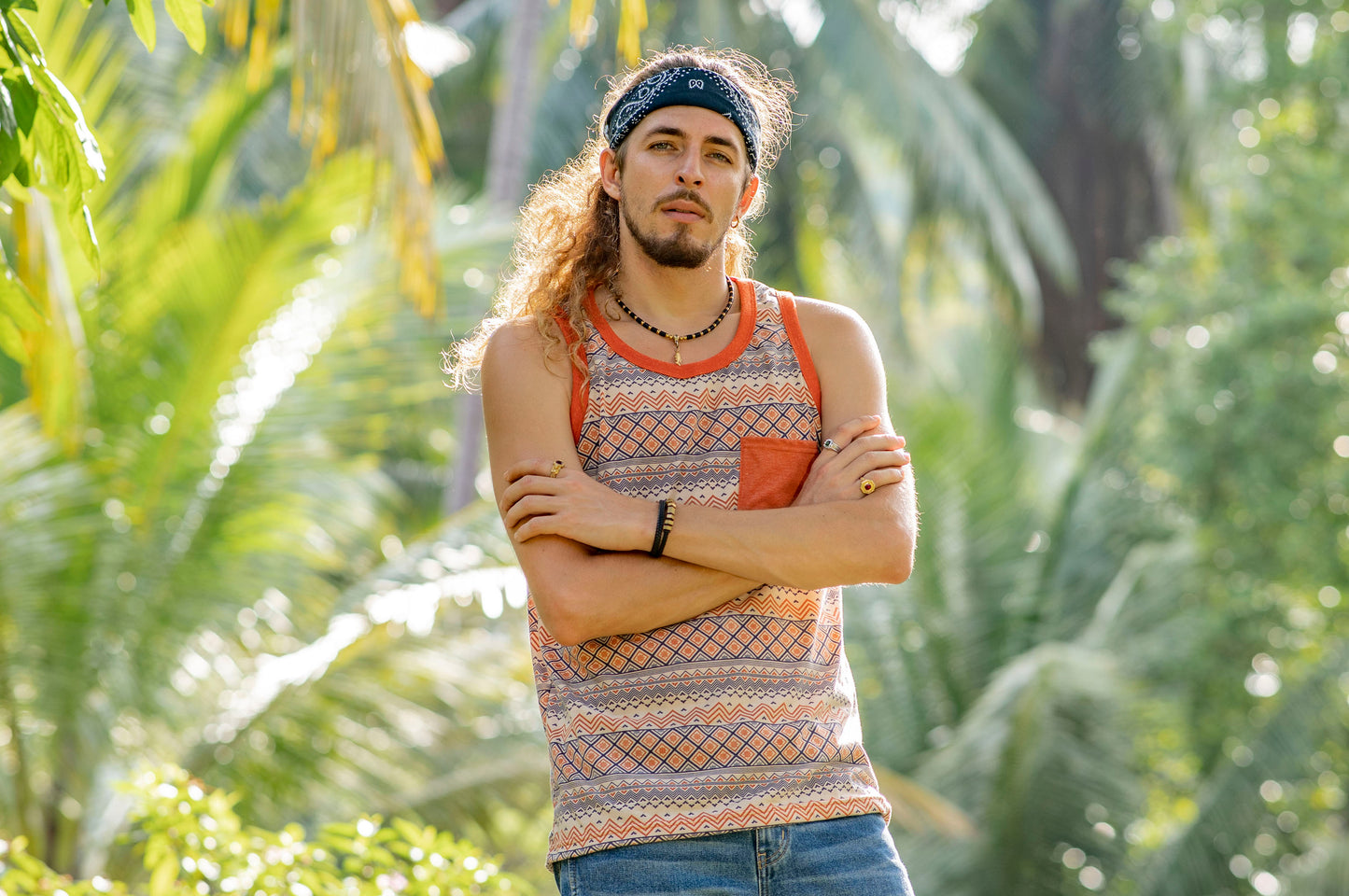 gemustertes Tanktop für Männer mit Brusttasche in orange/blau