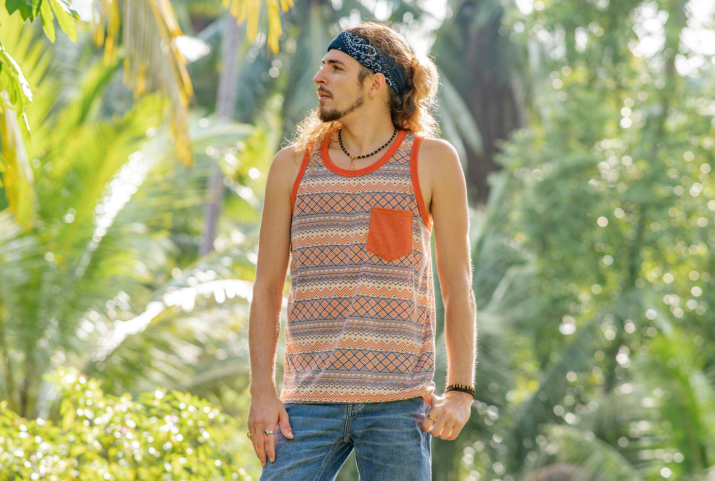 gemustertes Tanktop für Männer mit Brusttasche in orange/blau