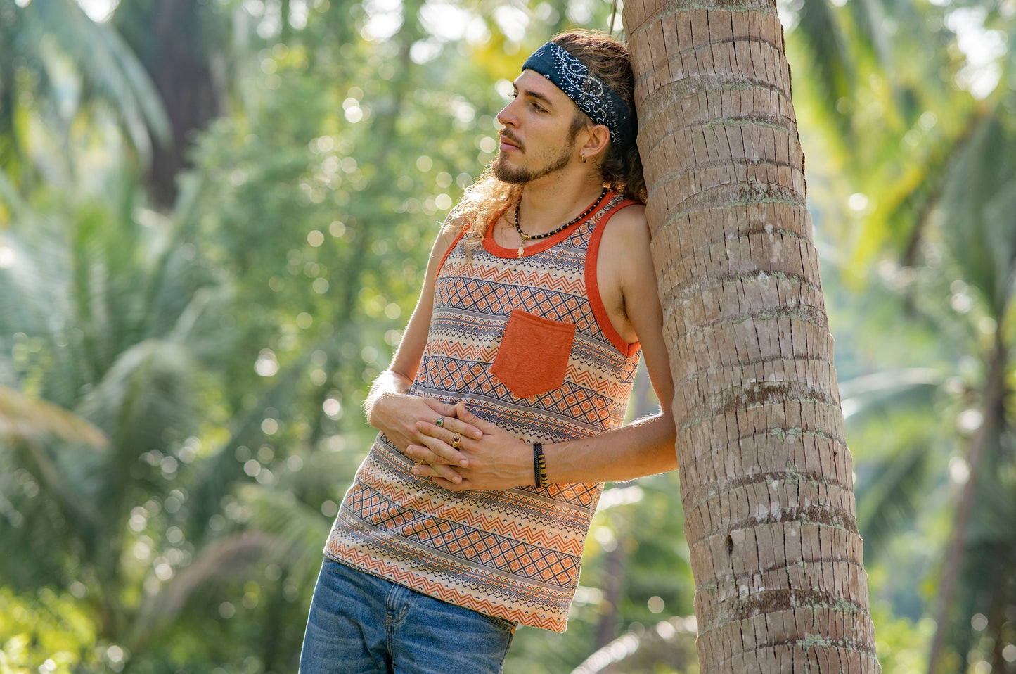 gemustertes Tanktop für Männer mit Brusttasche in orange/blau