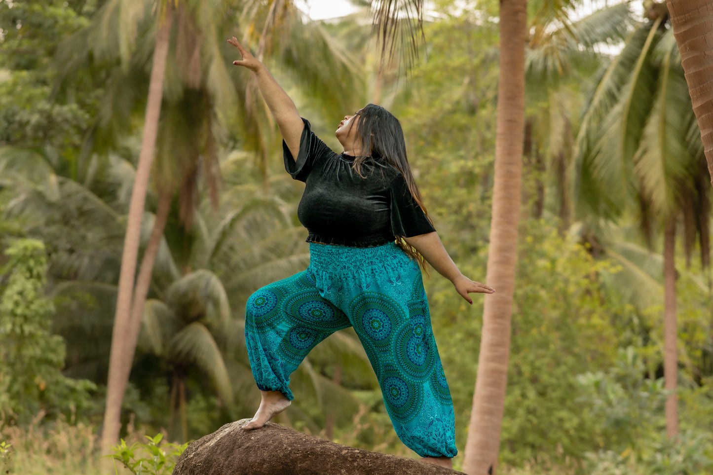 PLUS SIZE airy harem pants with a mandala pattern in blue and turquoise tones