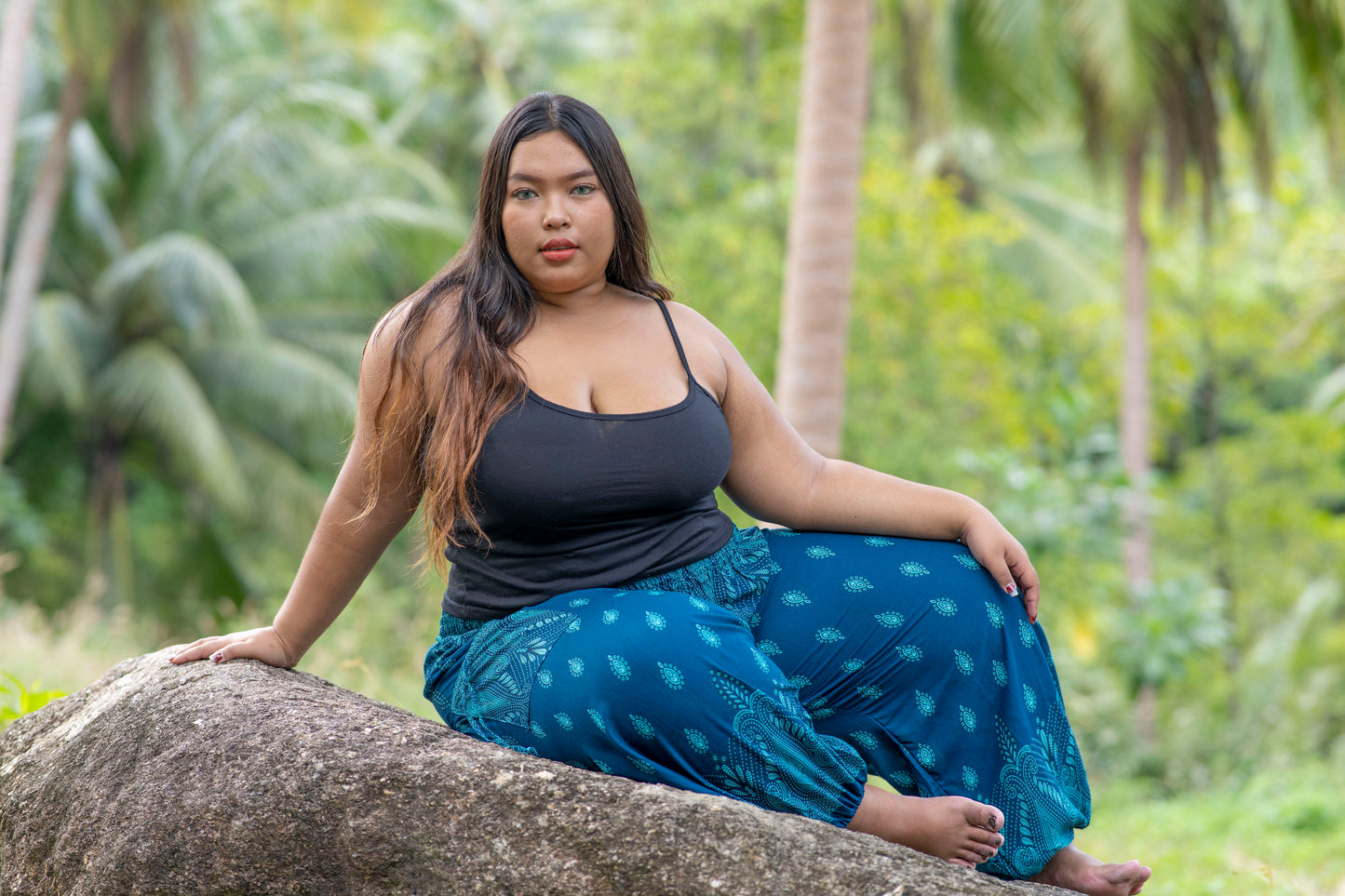 PLUS SIZE airy patterned harem pants in turquoise with pockets