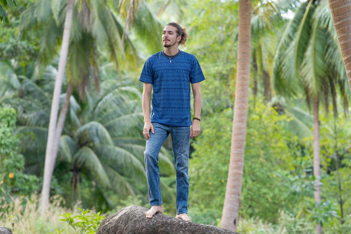 blau gemustertes T-Shirt für Männer