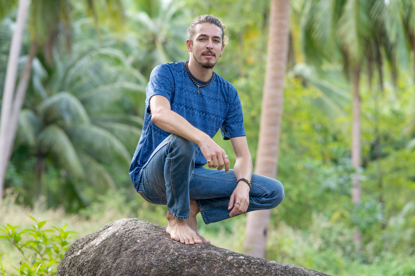 blau gemustertes T-Shirt für Männer