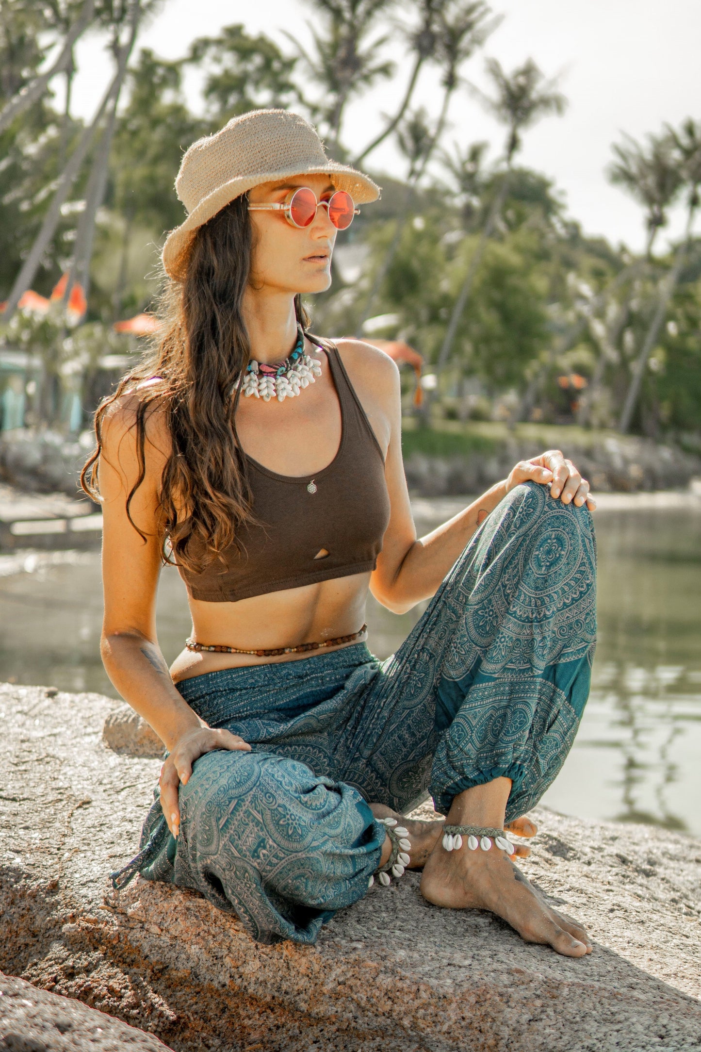 Airy harem pants with a mandala pattern in blue with pockets