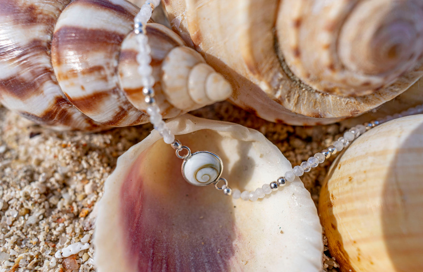 adjustable anklet with moonstone and operculum