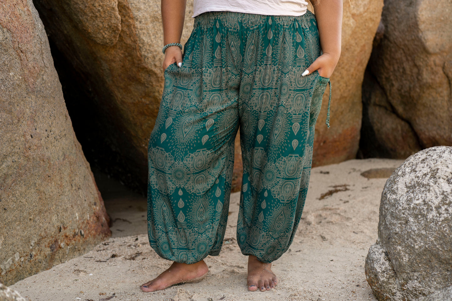 PLUS SIZE harem pants with a delicate pattern in turquoise