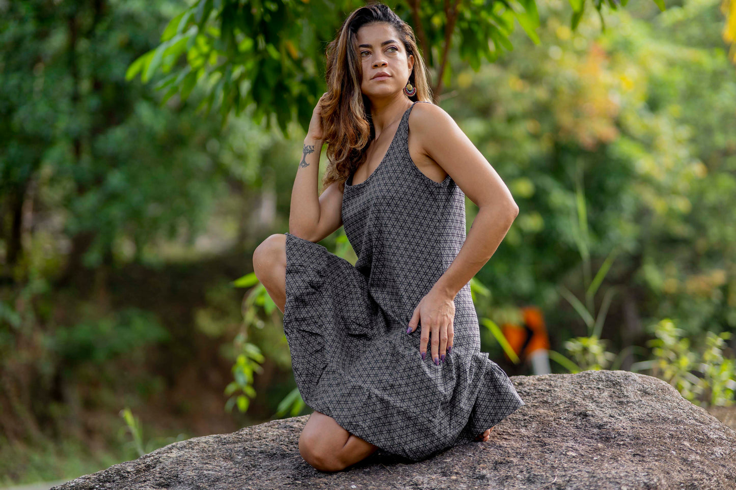 Sleeveless dress with ruffles, gray with the flower of life pattern
