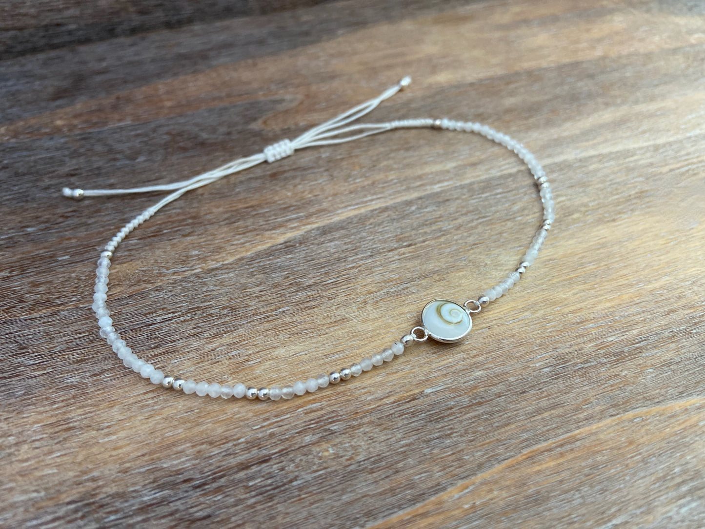 adjustable anklet with moonstone and operculum