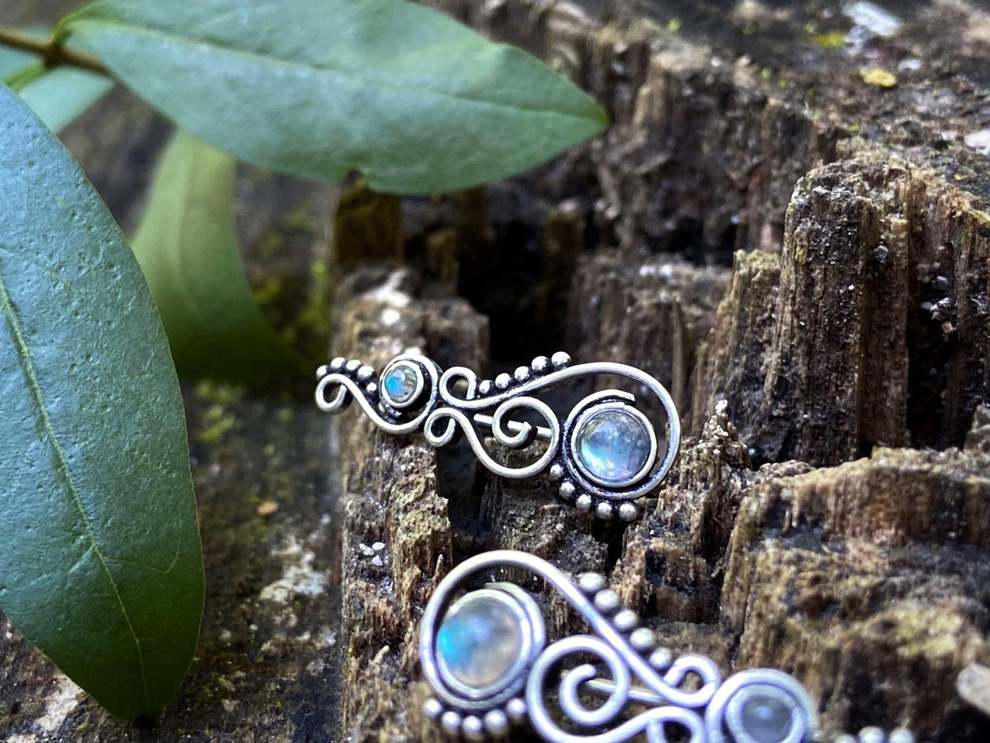Earclimber Ohrringe mit Labradorit Steinen aus Silber