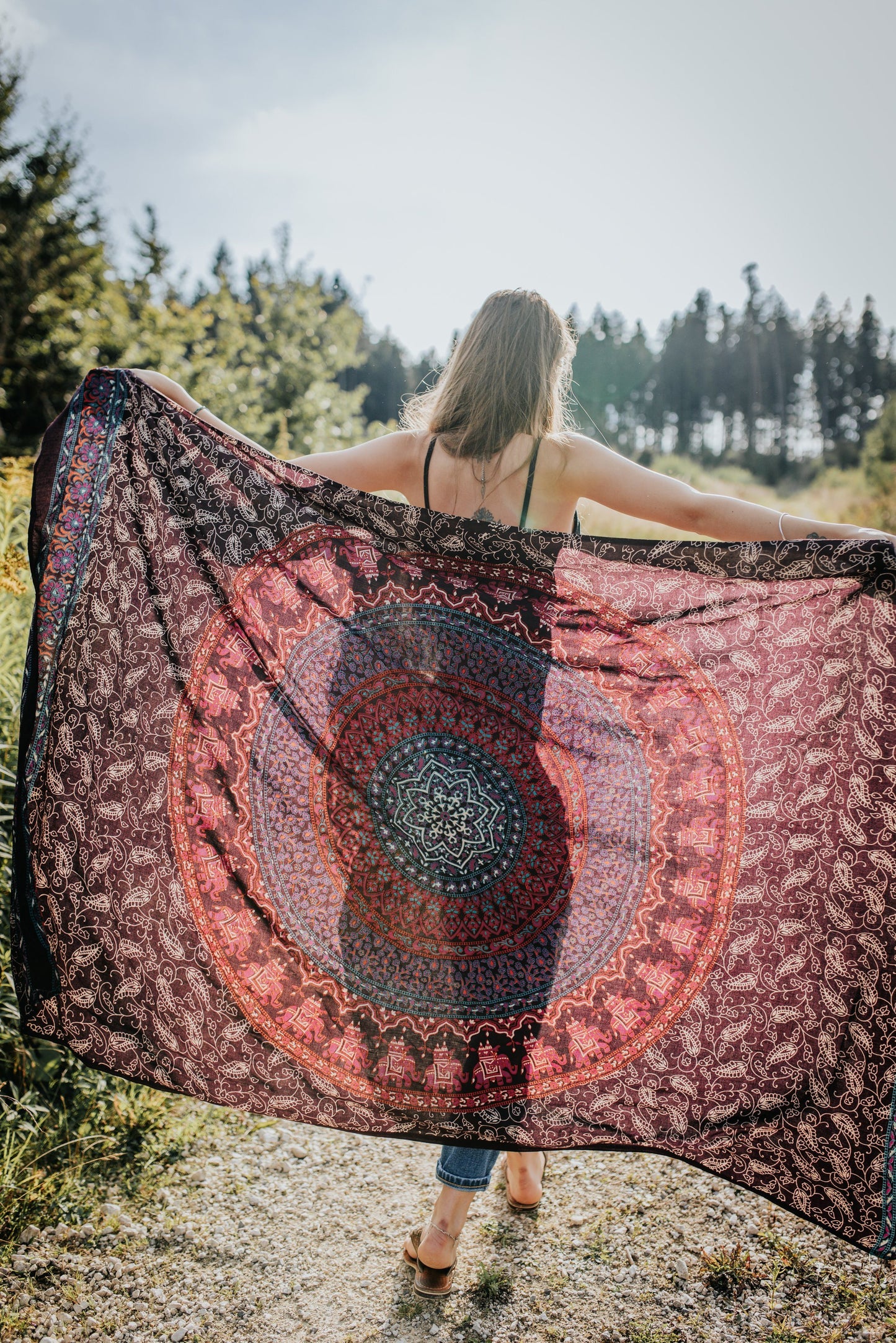lila rosa Sarong/ Badetuch mit Mandalamuster