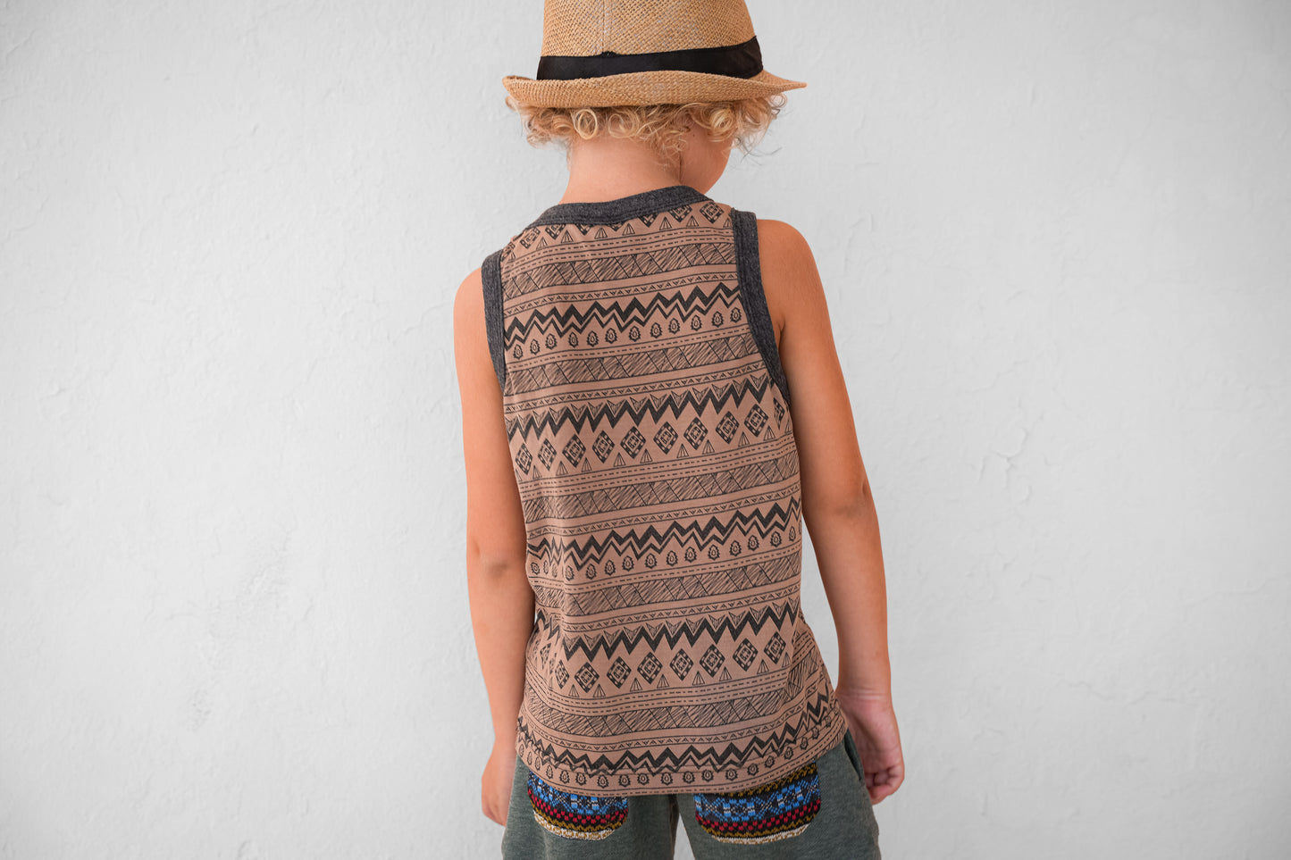 braun grau gemustertes Tanktop für Kinder