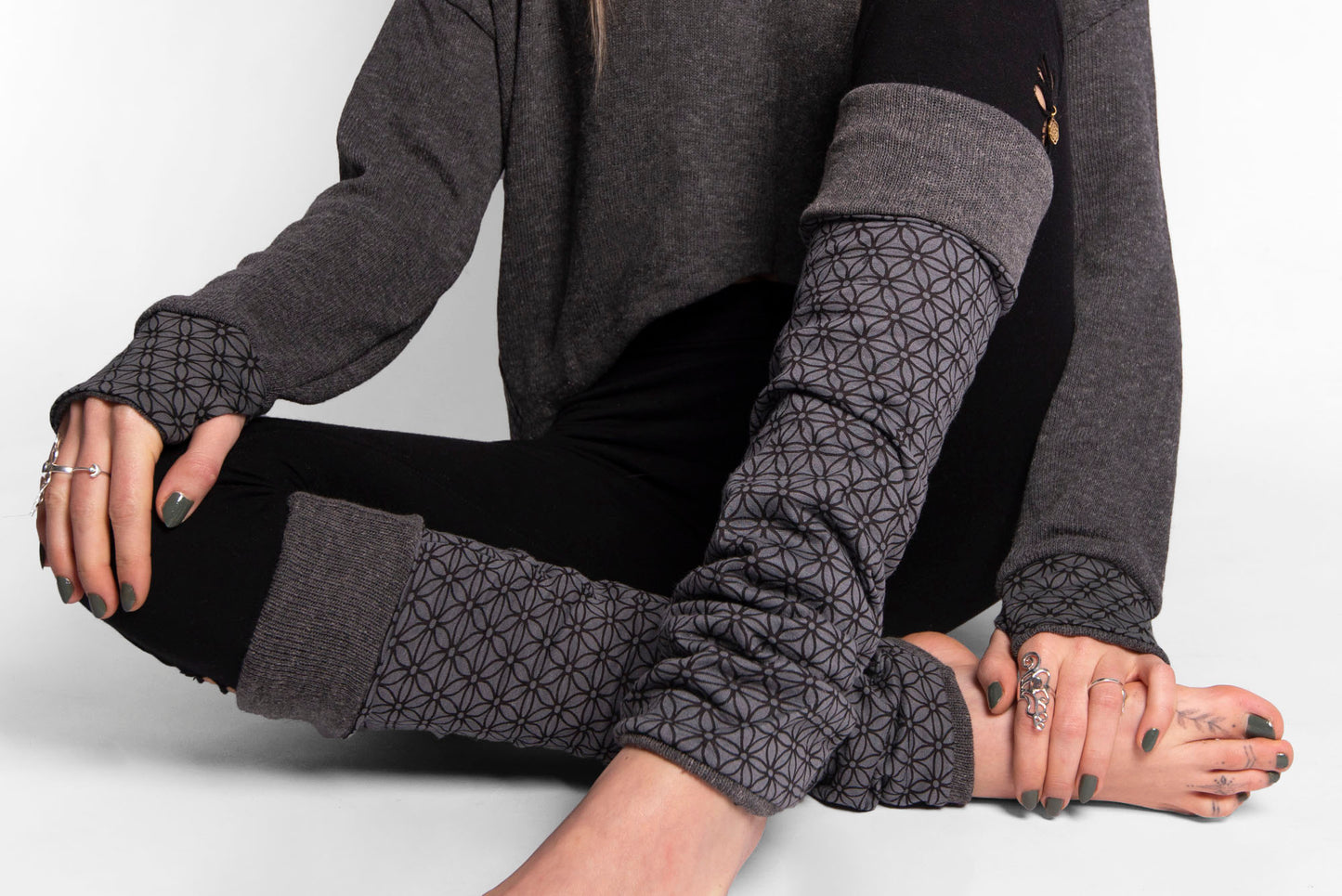 Beinstulpen zum Wenden in grau, Stulpen, Yoga Stulpen