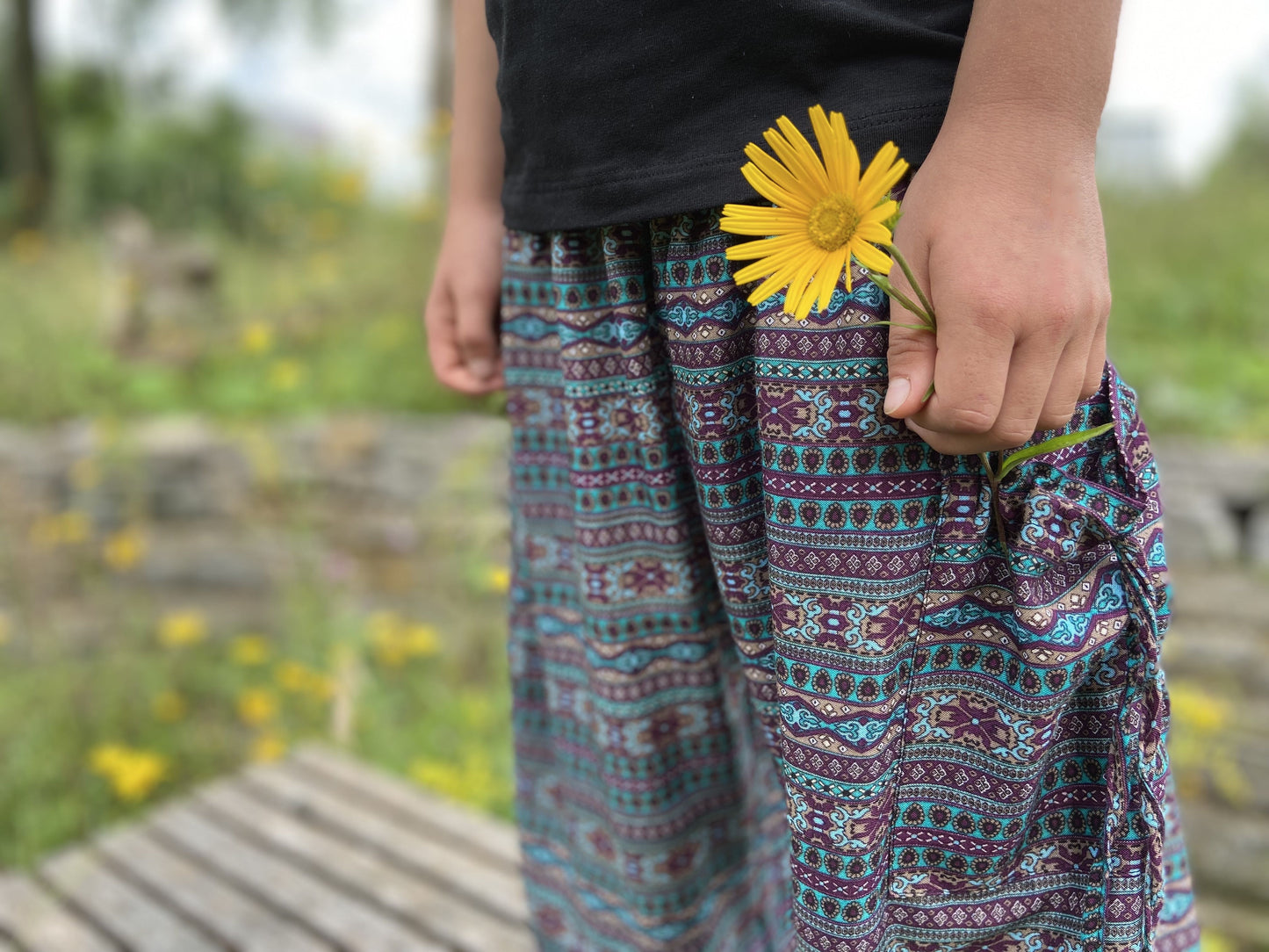 luftige Pluderhose türkis gestreift für Kinder