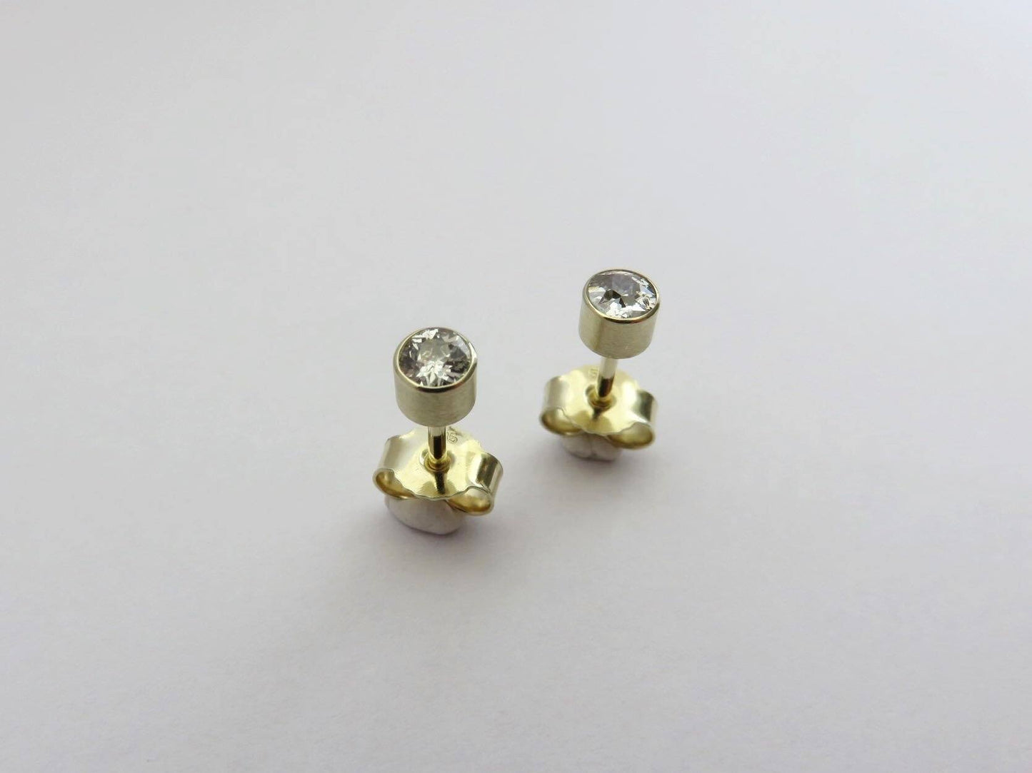 Stud earrings with diamonds 585 gold