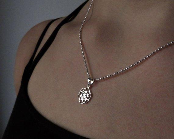 Kette mit dem Motiv Seed of Life aus Silber