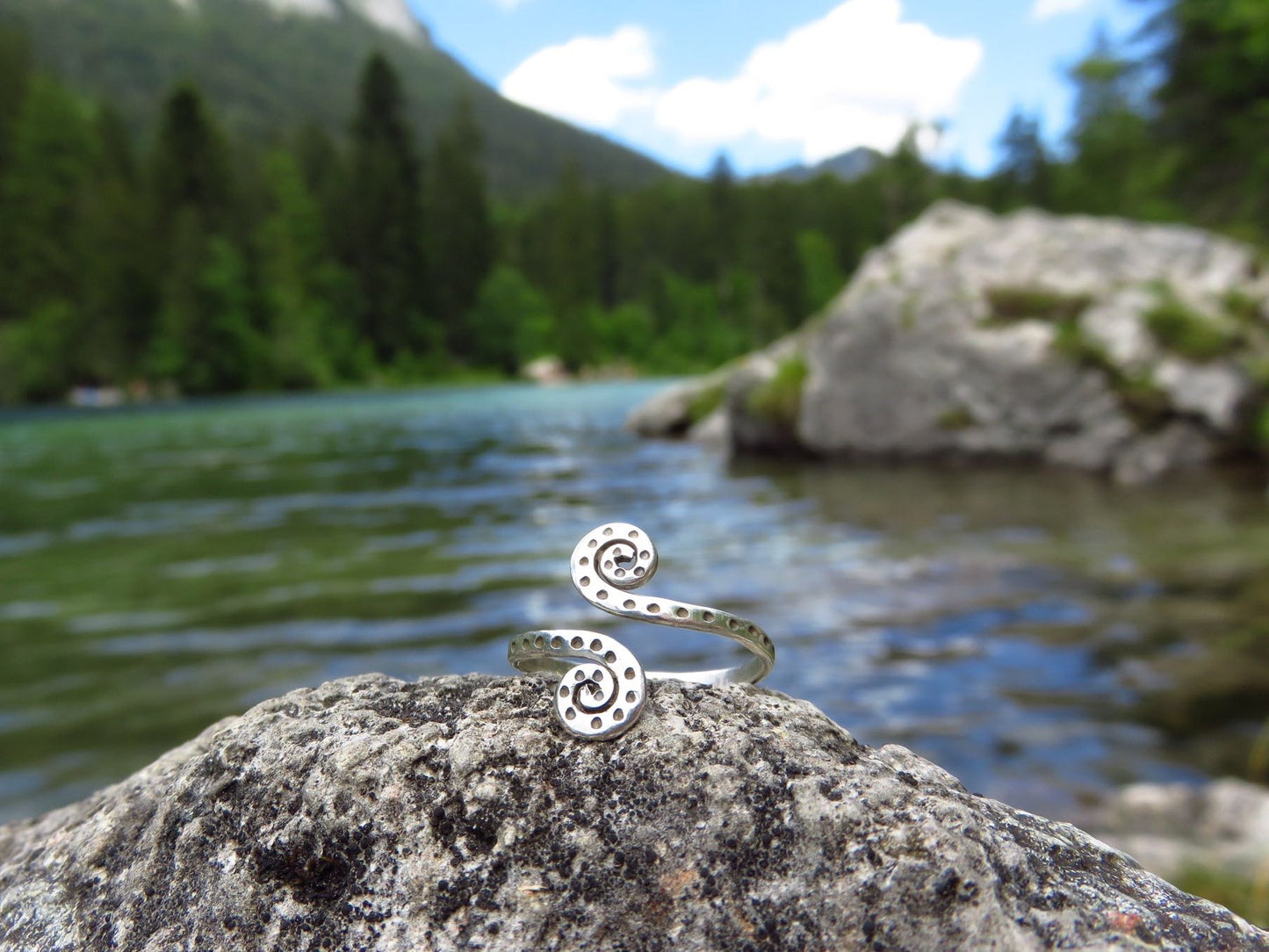Toe ring with spirals and stamped dots made of silver