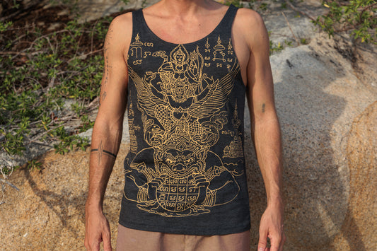 Patterned Sak Yant tank top for men in gray