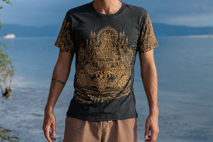 brown patterned t-shirt for men