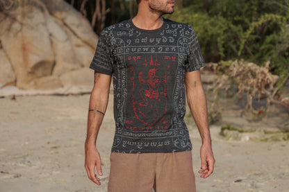 brown patterned t-shirt for men