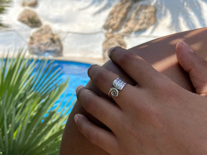 solid ring with spiral and filigree pattern made of 925 silver 