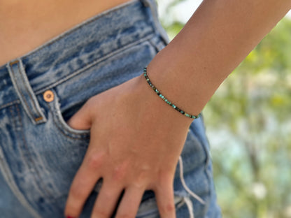 Bracelet with real small turquoise stones 