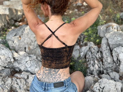 Yoga top with the pattern of the flower of life olive green 