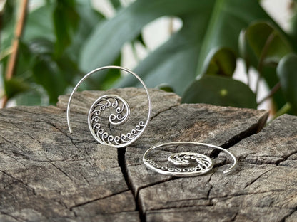 Spiral Creolen mit kleinen Spiralen aus Silber, Ohrringe 925er Silber