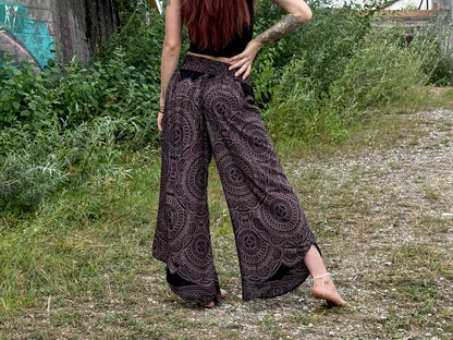 Boho Wickelhose für Damen in schwarz mit Mandalamuster