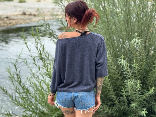 halblanges lockeres Shirt in dunklem blau