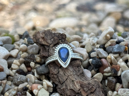 solid ring with spiral and filigree pattern made of 925 silver 