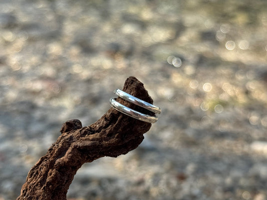 Toe ring with silver spirals 
