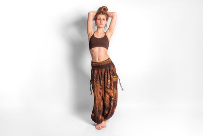 Yoga top with the flower of life pattern, brown 
