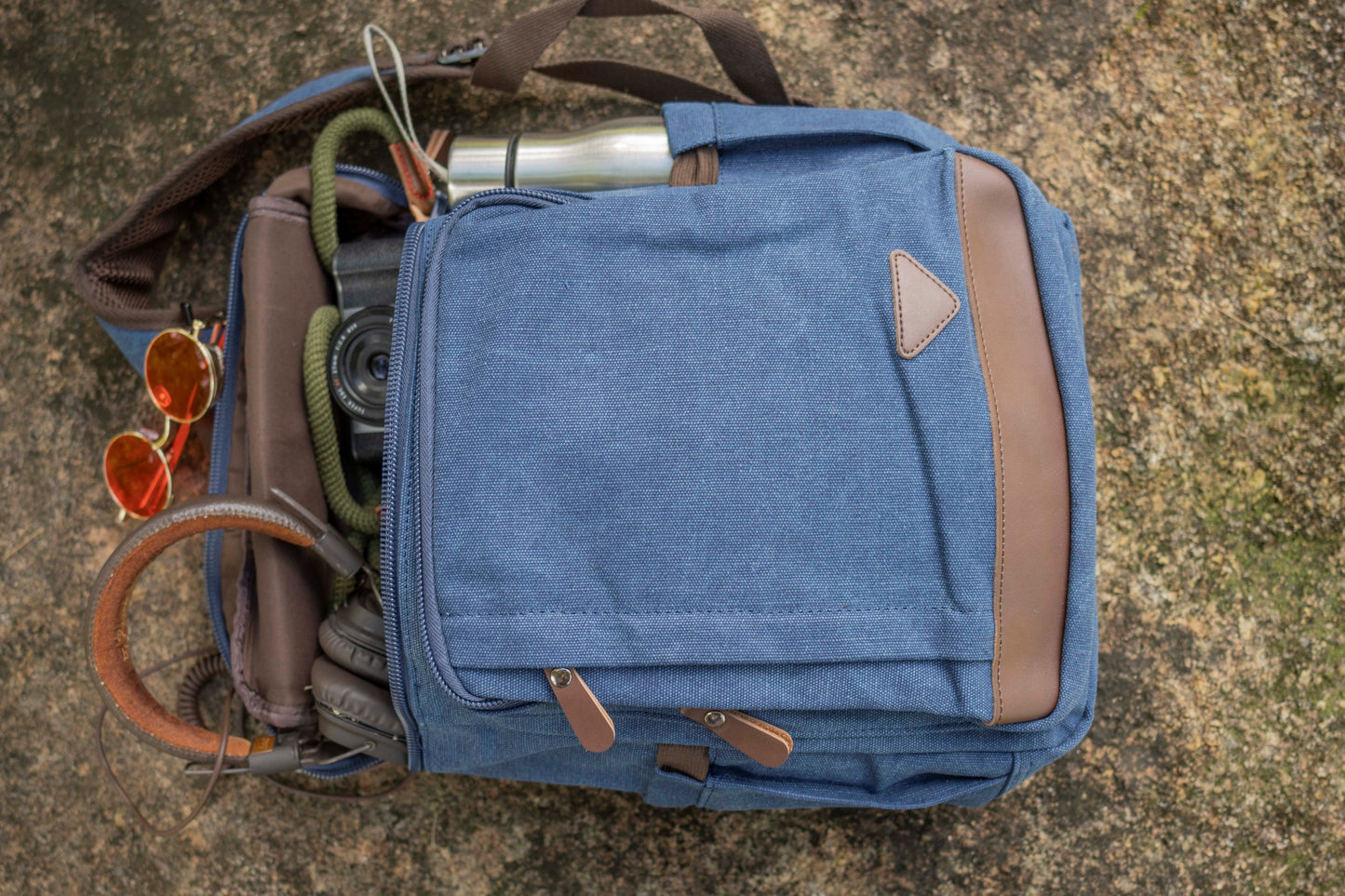 Canvas backpack in blue 