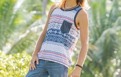 Patterned tank top with chest pocket for men in a casual look