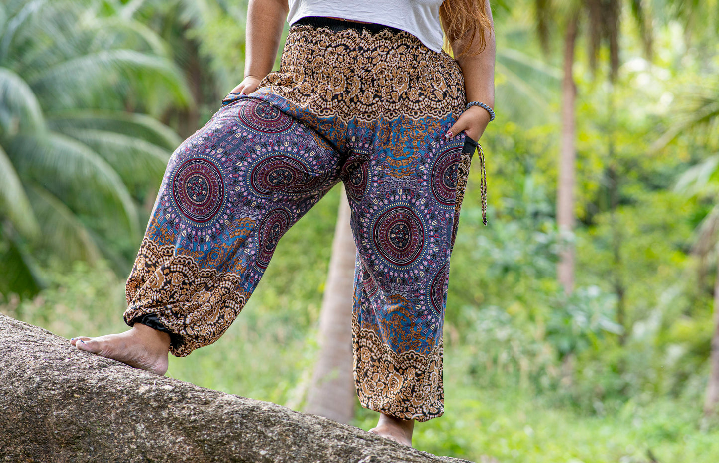 PLUS SIZE harem pants with mandala pattern in purple 