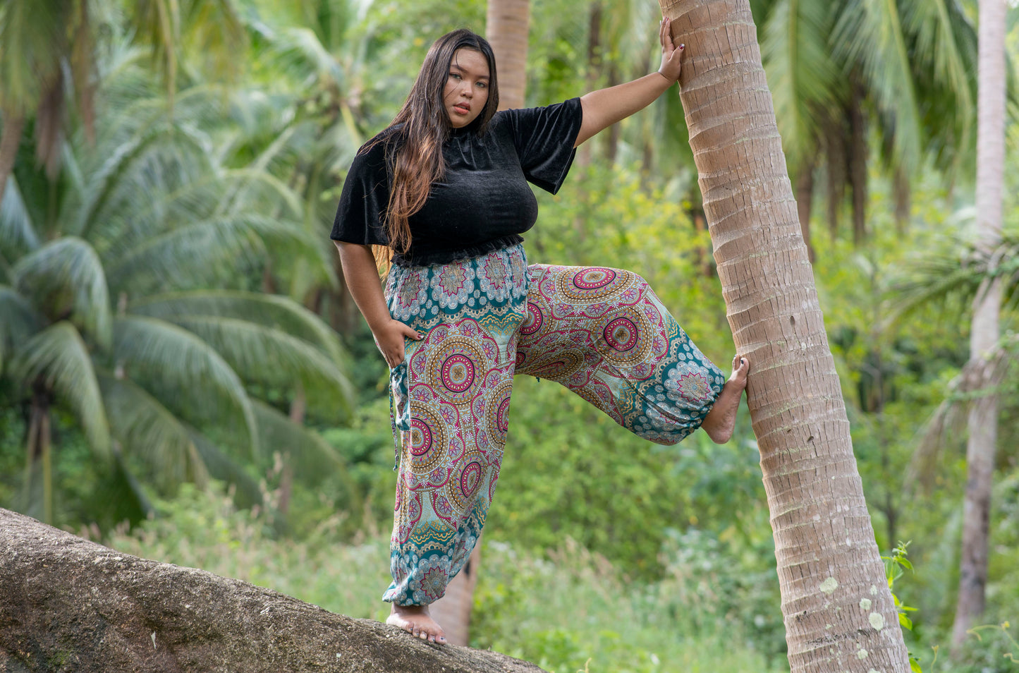 PLUS SIZE bunt gemusterte Pluderhose mit Taschen für Erwachsene