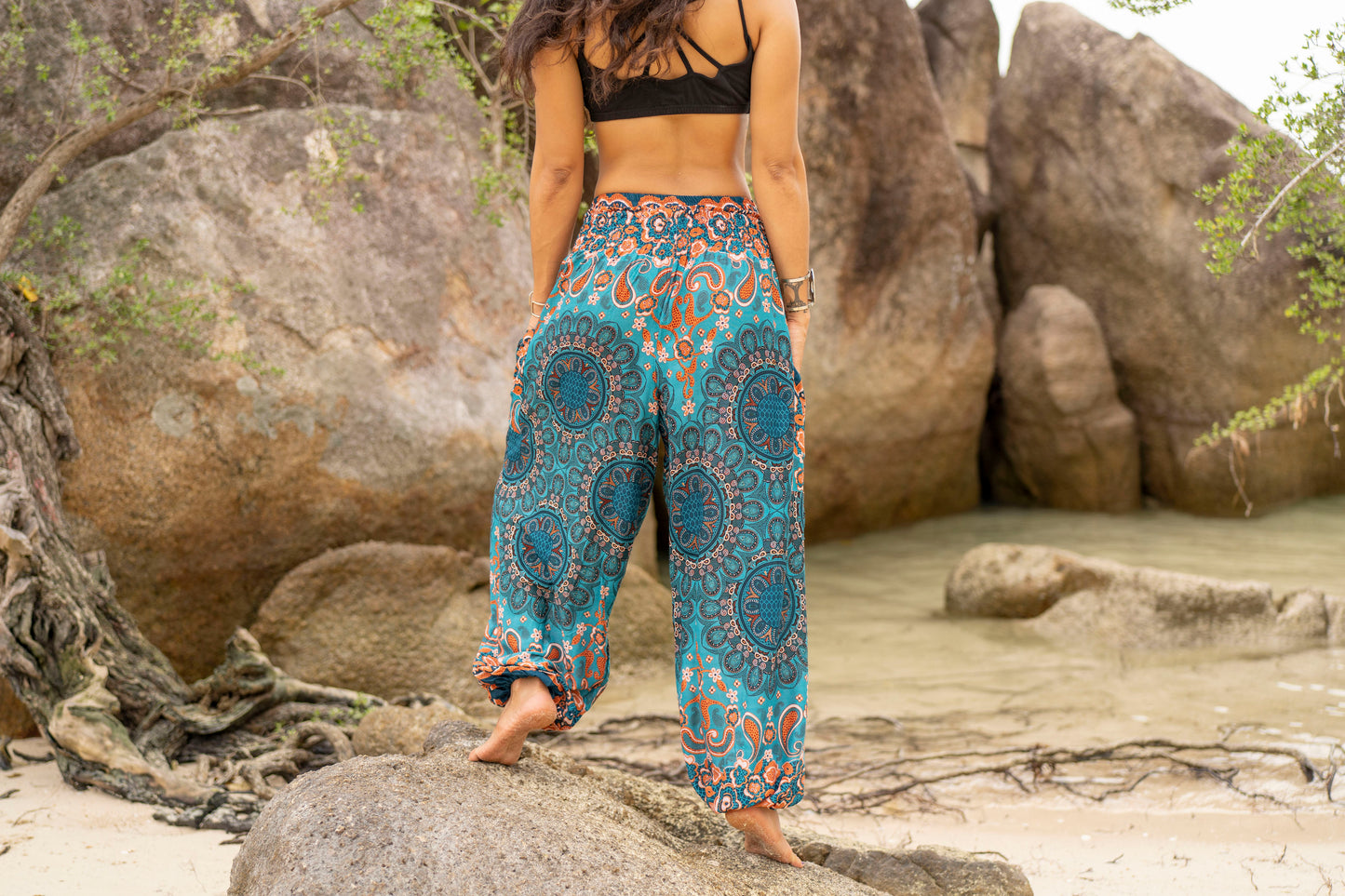 patterned harem pants with pockets in turquoise orange