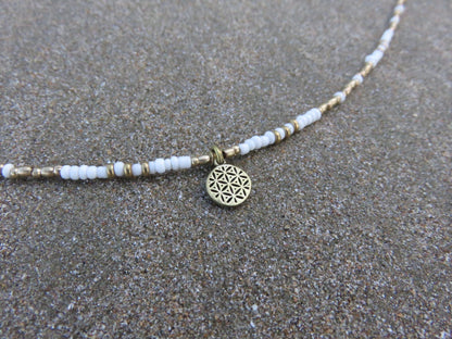 Anklet with the motif of the flower of life made of brass 